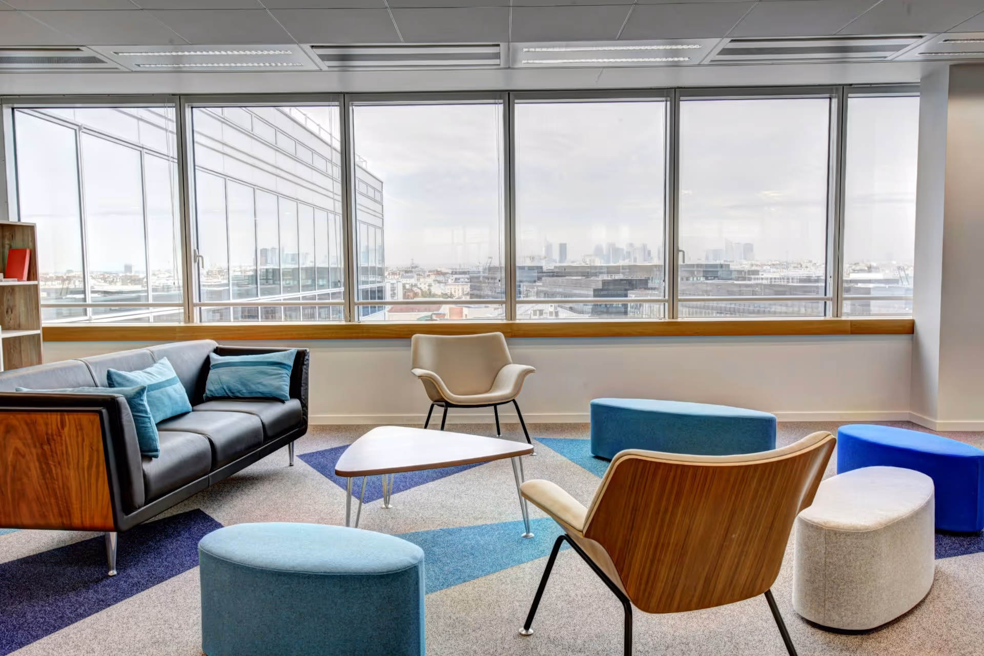How to Choose the Right Commercial Paint Colours for Your Business article